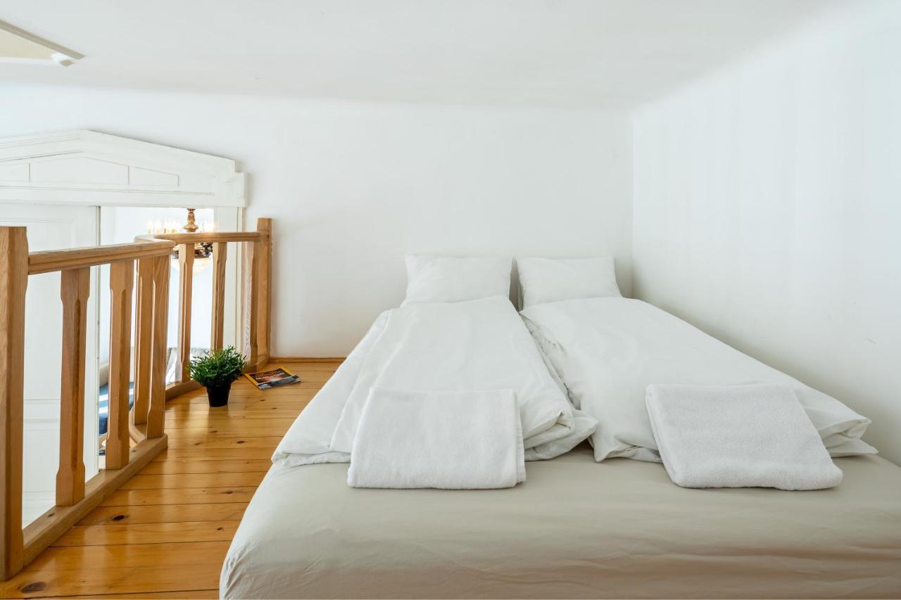 Huge Apartment In The City Center Budapest Bagian luar foto